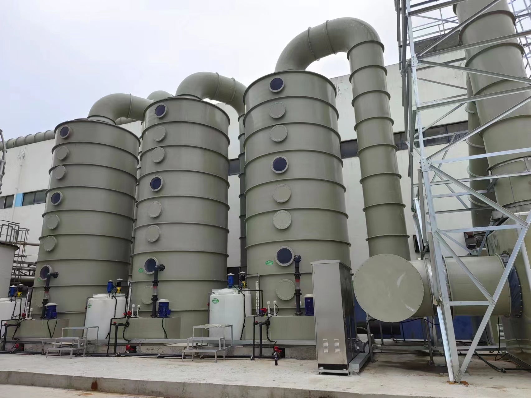 工业窑炉氮氧化物废气治理工程实践：SCR系统设计与运行优化